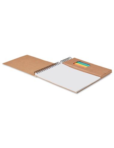 Set de lápices y cuaderno